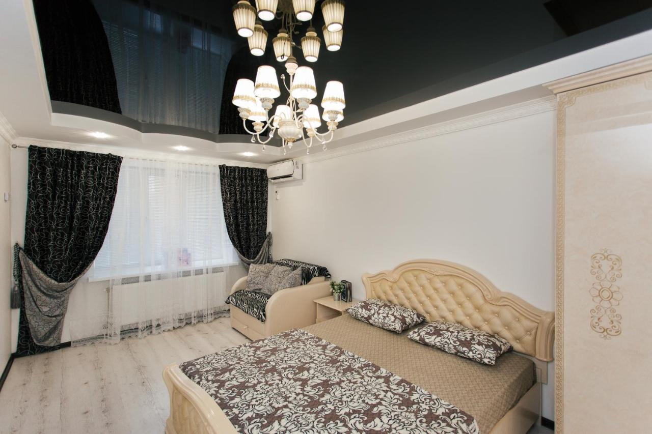 De Luxe Apartments Centr Illinskaya Sumy Exterior photo